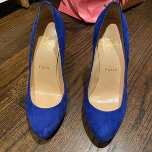 Christian louboutin pump